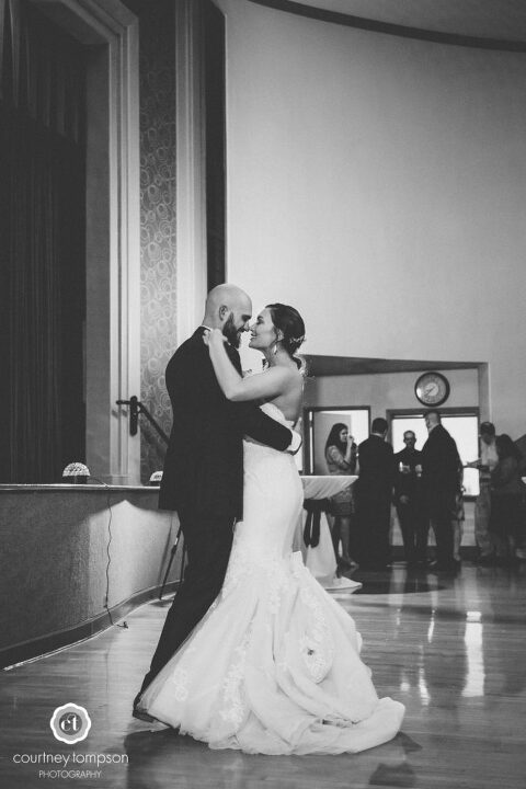 Allison-and-Dominic-Moberly-Missouri-Wedding-Photography-by-Courtney-Tompson