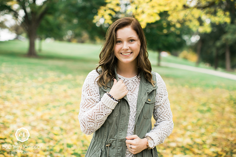 High-School-Senior-Photography-by-Courtney-Tompson