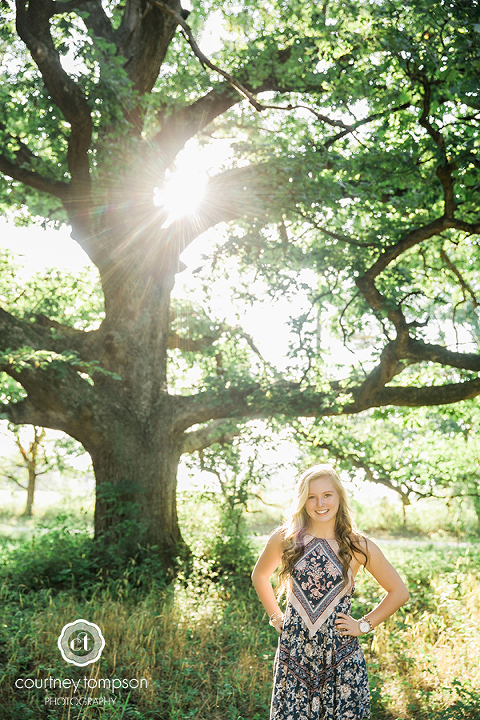 High-School-Senior-Photography-by-Courtney-Tompson