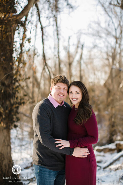 midwest-winter-engagement-session-by-courtney-tompson