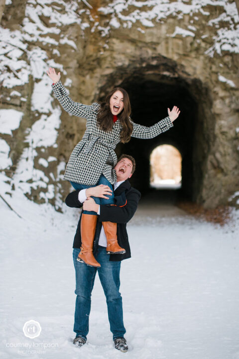 midwest-winter-engagement-session-by-courtney-tompson