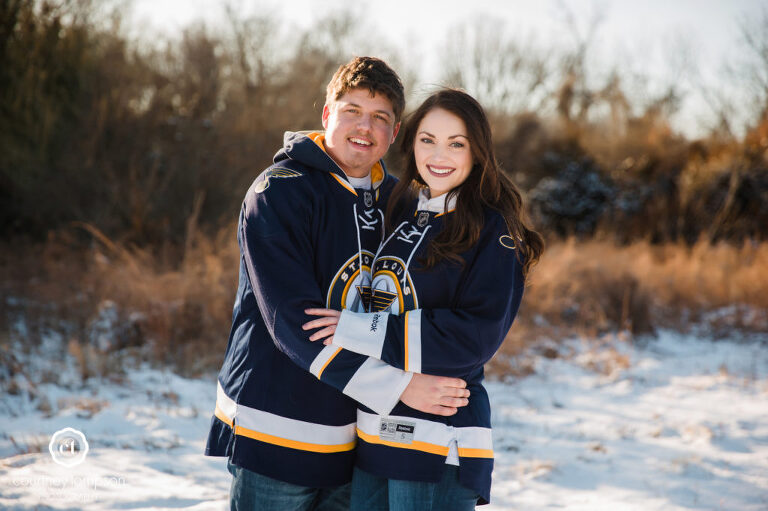 midwest-winter-engagement-session-by-courtney-tompson