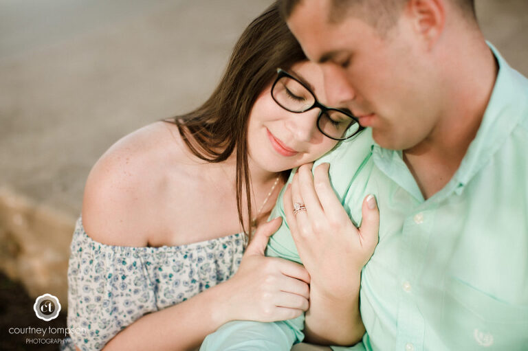 cory-peter-courtneytompsonphotography-columbia-mo-engagement