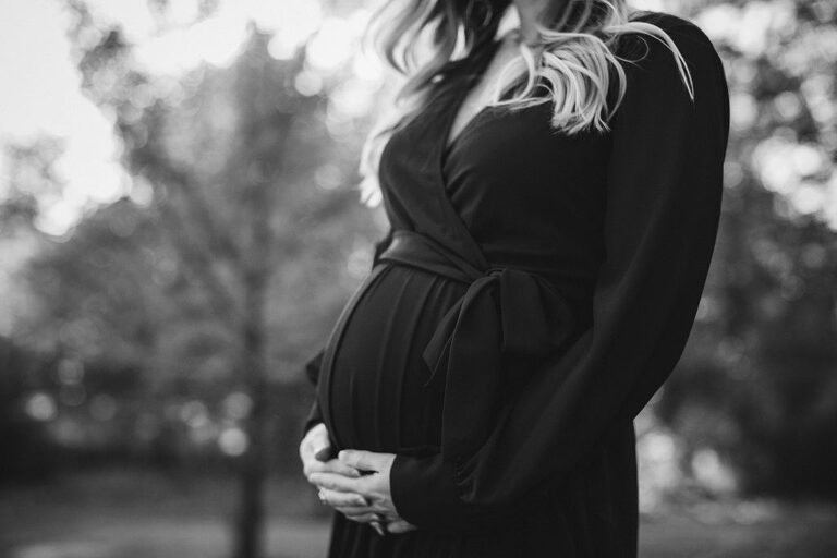 Columbia-MO-fall-maternity-session