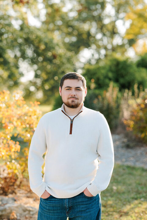 Columbia-MO-Fall-senior-portraits-by-courtney-tompson