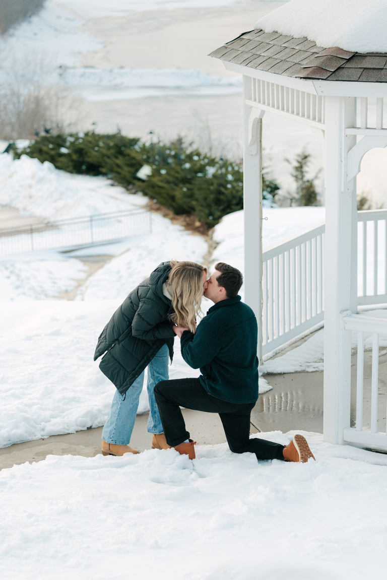 Missouri Proposal Photographer, Snowy Engagement Photos, Hermann Hill Proposal, Missouri Wedding Photographer, Engagement Photography in Missouri